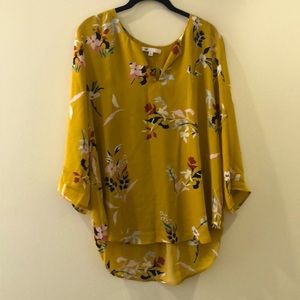 Gorgeous flowy floral blouse XL
